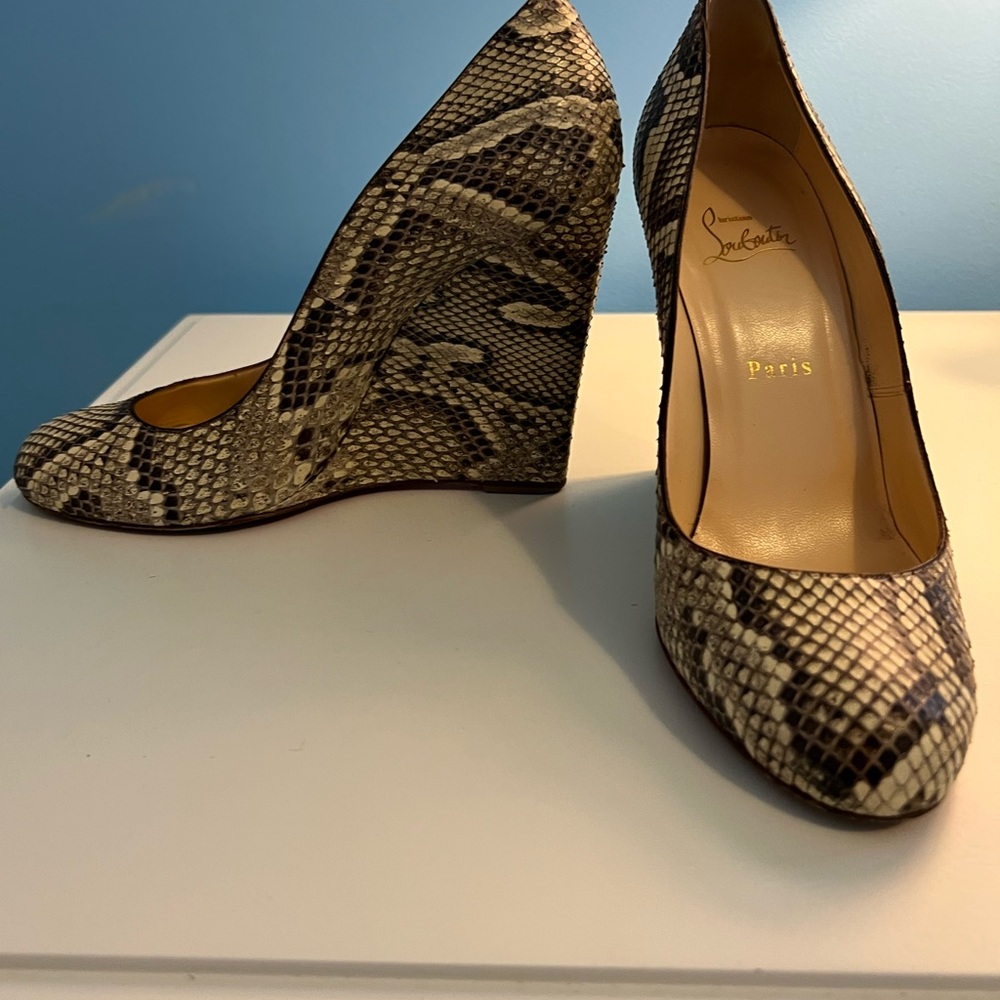 Christian Louboutin Authentic Python Leather Clas… - image 4